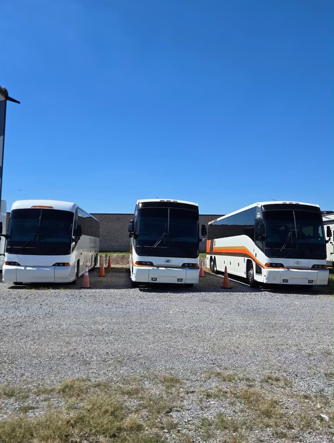 2006 MCI E4500 photo 4